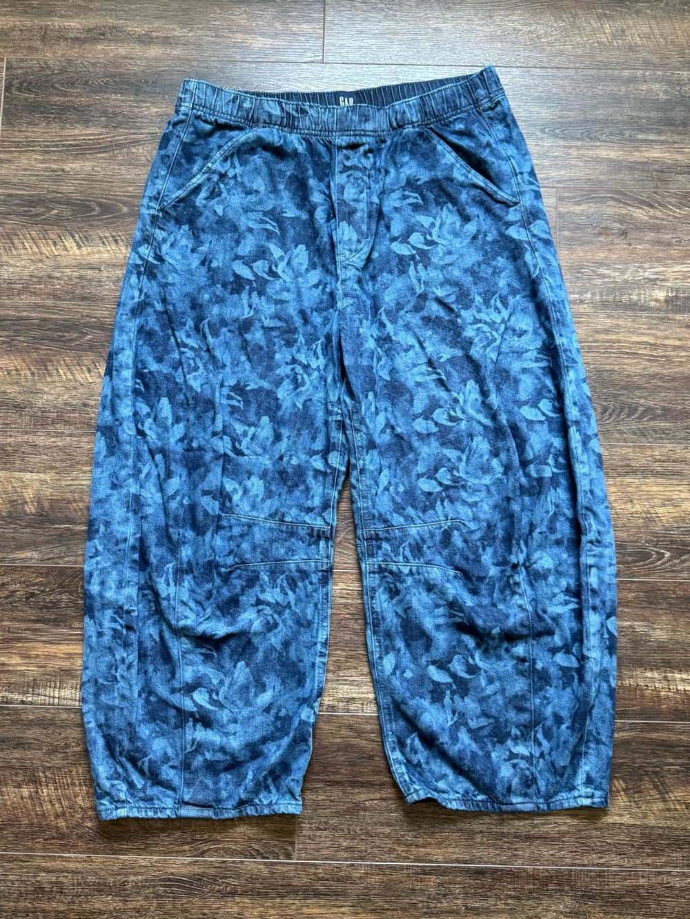 GAP Womens Blue Floral-Print barrel jeans L